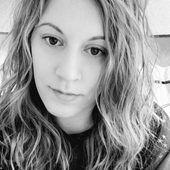 Meet your Posher, Robin - Picture 1 of 1